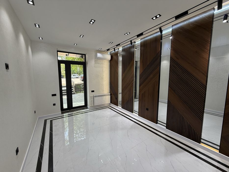 Старт стадион - Сдается в аренду помещение/Евро офис вдоль дороги 45м2