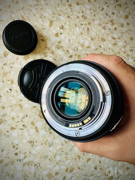 24-70 2.8 f 2 pakalenya canon obektiv sotiladi 500$ foto iwlagan