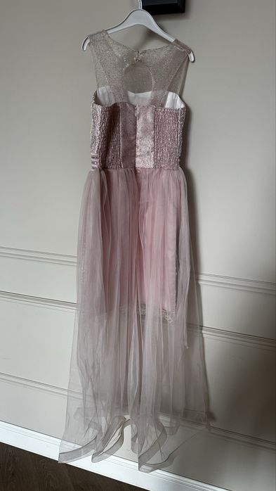 Нарядное платье для девочек