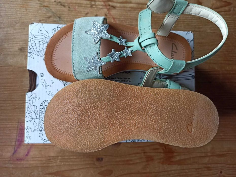Детски сандали Clarks номер 29