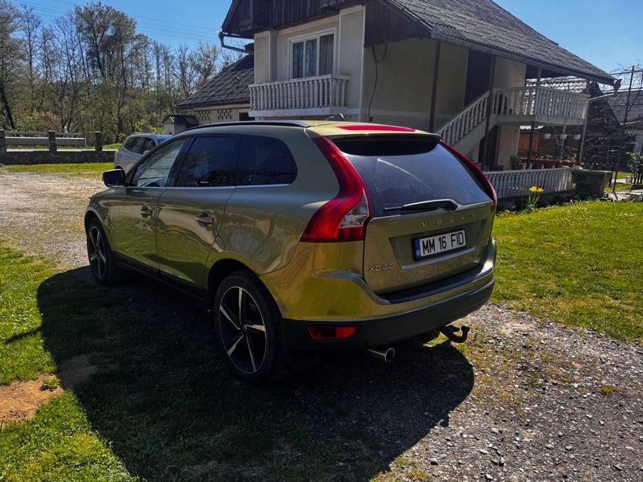 Vând Volvo XC60 2009