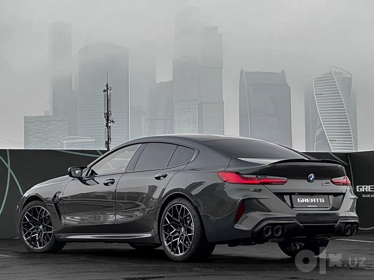BMW M8 Competition 2025
