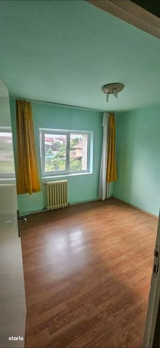 De vanzare Apartament spatios 4 camere, Dambul Rotund, Cluj-Napoca
