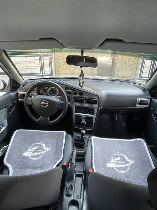 Nexia 2 sotiladi ozim minganman