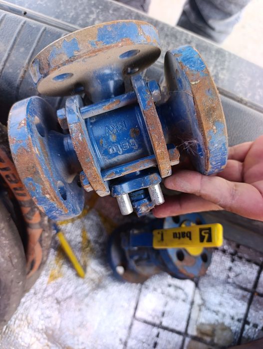 Кран трёхходовой задвижка винтел задвишка кран уч йуналишлик задвижка