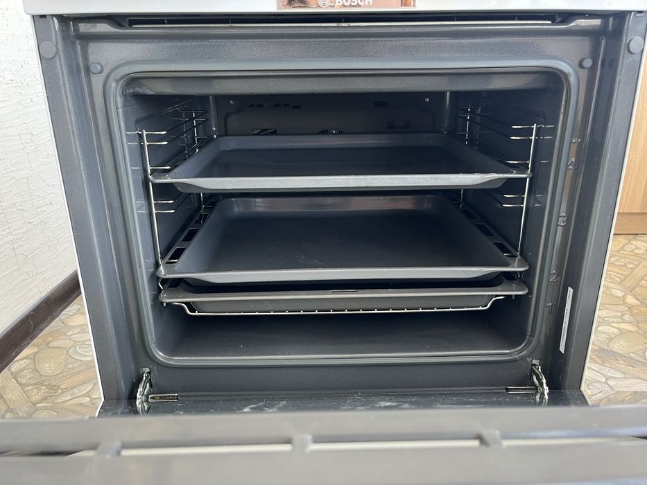 Продам газовую плиту