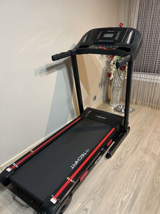 Бягаща пътека TECHFIT® MT180