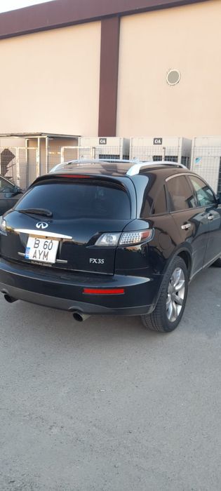 Infiniti FX 35 2005 benzină, 6.500 € — imagine 3