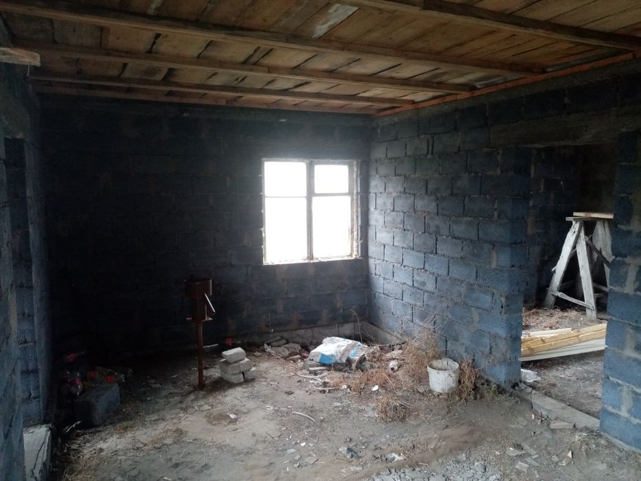 Дом не достроенный