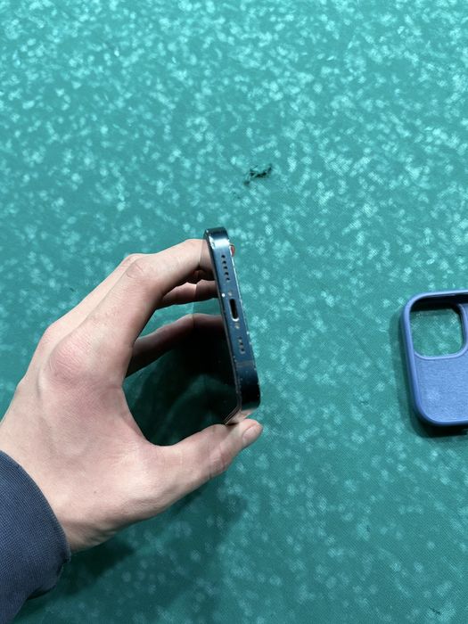 Айфон 13-13Айфон