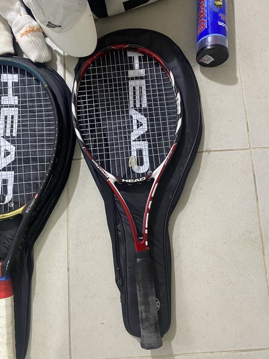 3 rachete tenis