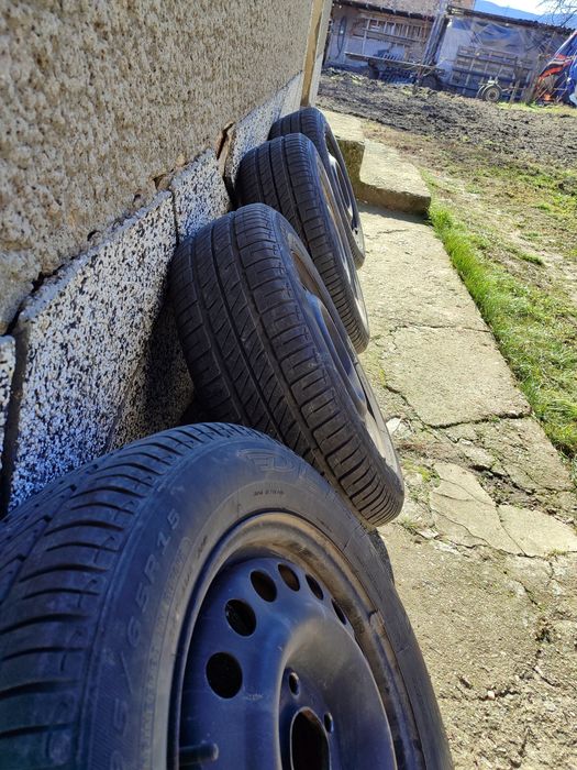 Джанти 15 за опел с летни гуми Debica 195/65/15