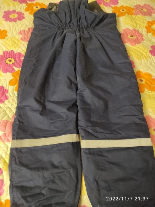 Продам штаны зимние без куртки.