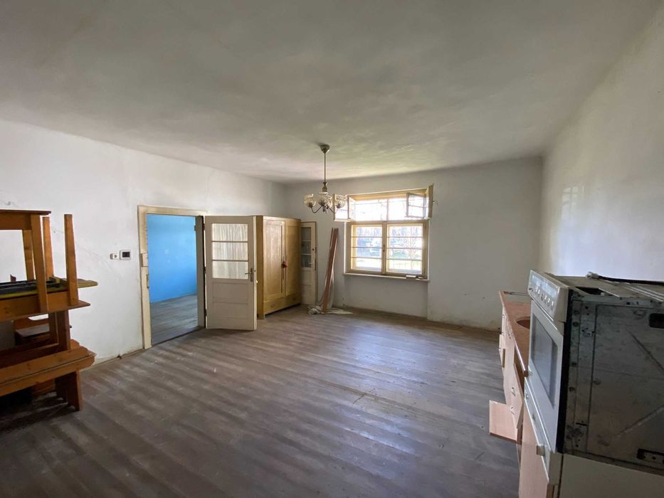 Spatiu pentru atelier sau depozitare de inchiriat ca. 65 mp.