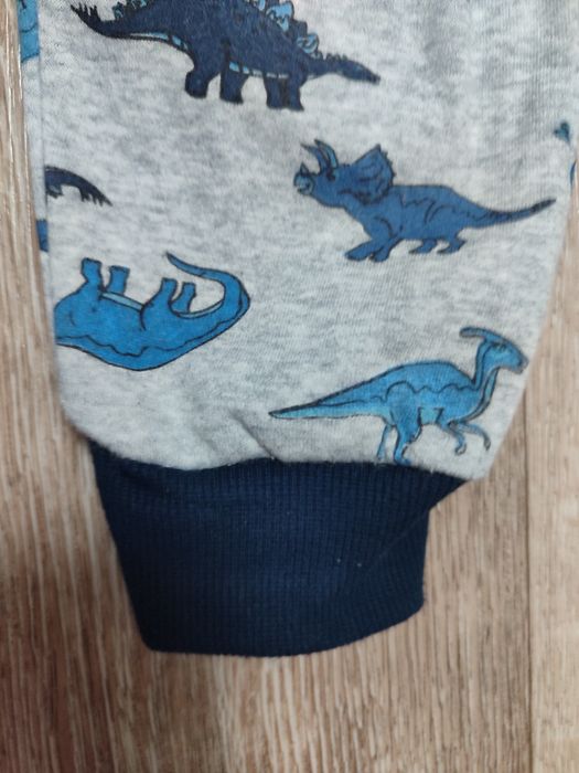 Продам комбинезон на флисе