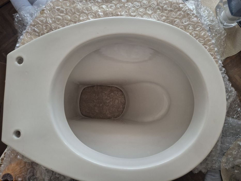 Vas wc curte evacuare verticală