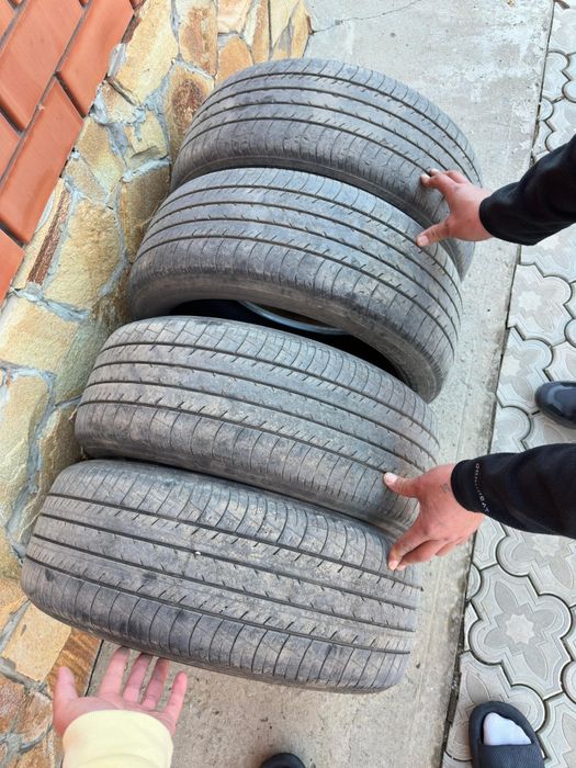 Шины Yokohama 215/55/R17