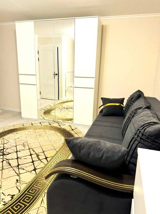 ,,, Продам однушку  в Пришахтинске