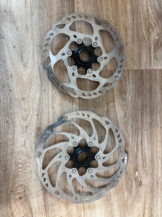 Дискове Ротори Shimano SM-RT70 180 и 203 мм center lock