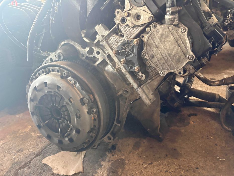 Двигател мотор бмв е90 е91 bmw e90 e91 n46 150кс