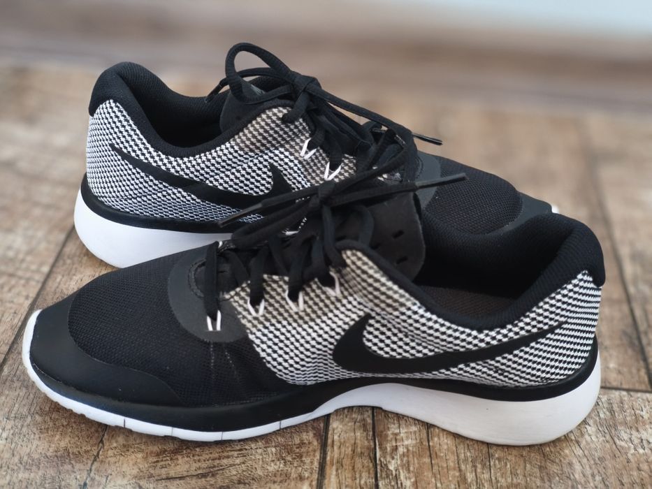 Nike, оригинални маратонки, номер 39