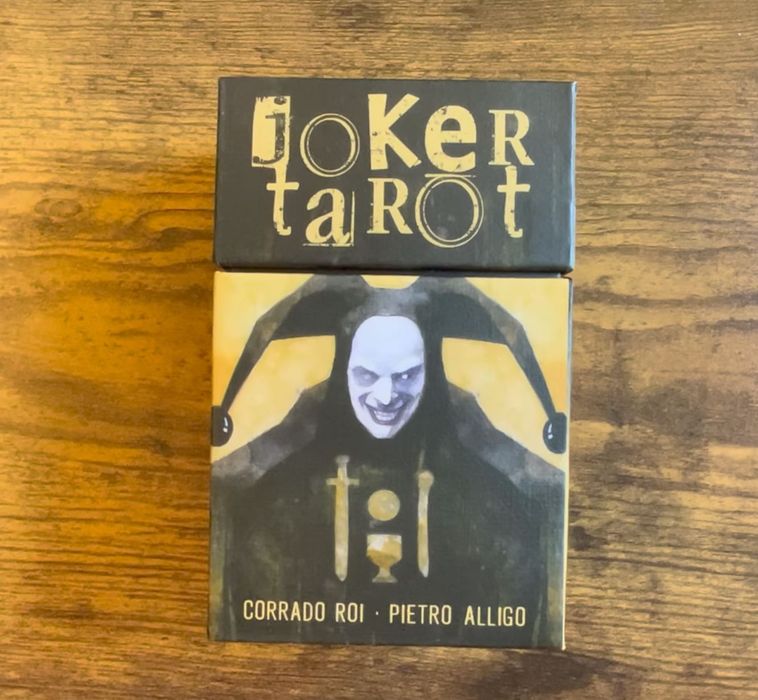 Carti “Joker Tarot” de Corrado Roi, set de carti fantastice