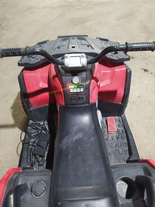 Детская машинка квадроцикл