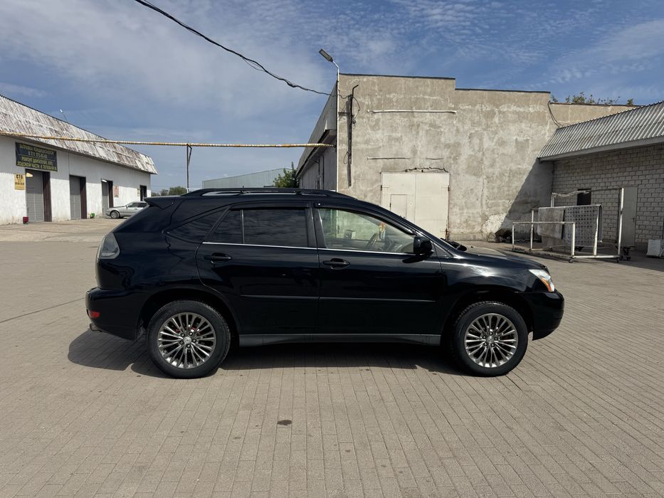 Лексус РХ330 газ-бензин