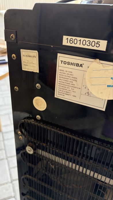Кулер для воды Toshiba HD-1578D.