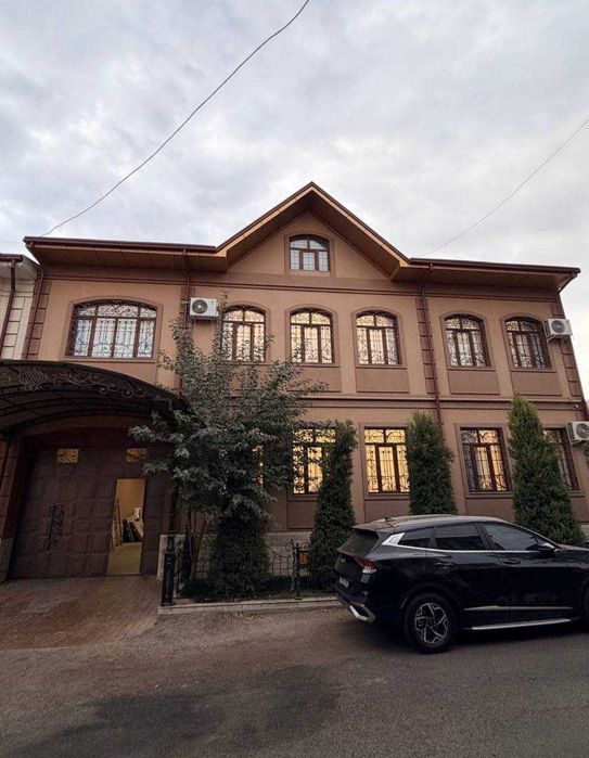 ШОТО Руставели*АРЕНДА Дома с Ремонтом+Бассейн 6 соток