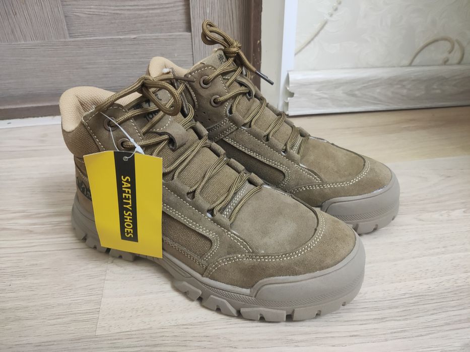 Рабочие ботинки, 41 размер.