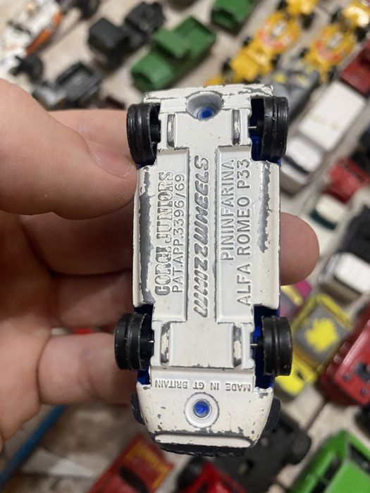 Стари/ретро метални колички