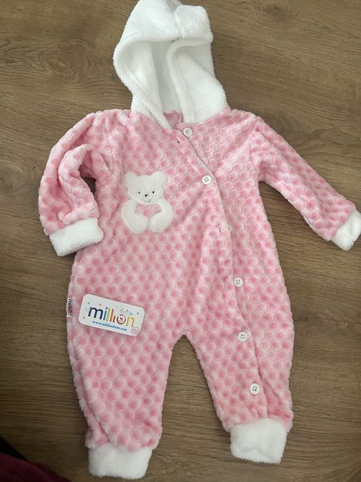 Нови бебешки дрешки