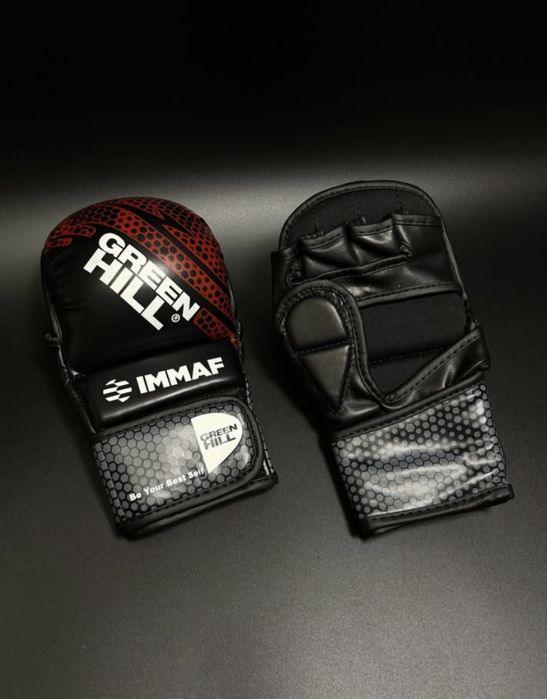 футы для ног и перчатки