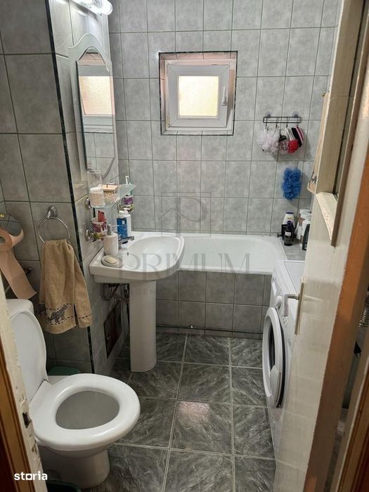 FREIDORF - BLOC IZOLAT - 3 cam - 2 bai - decomandat - centrala proprie