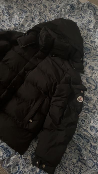 Geaca Moncler Vezere