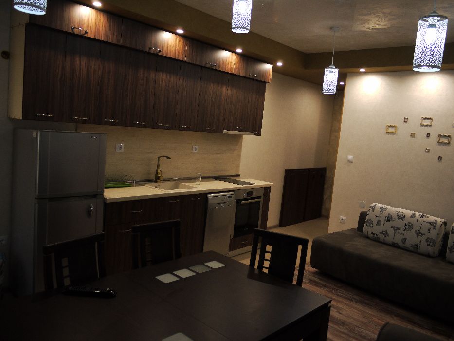 лукс помещение под наем