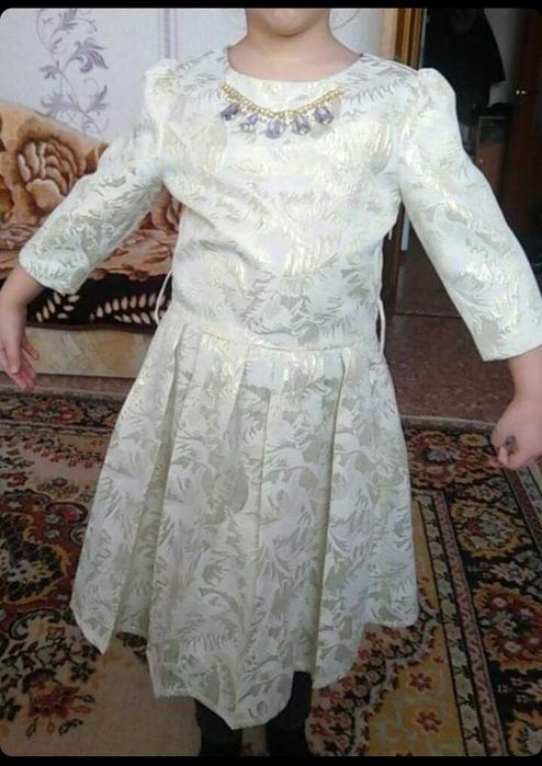 Продам  детские вещи