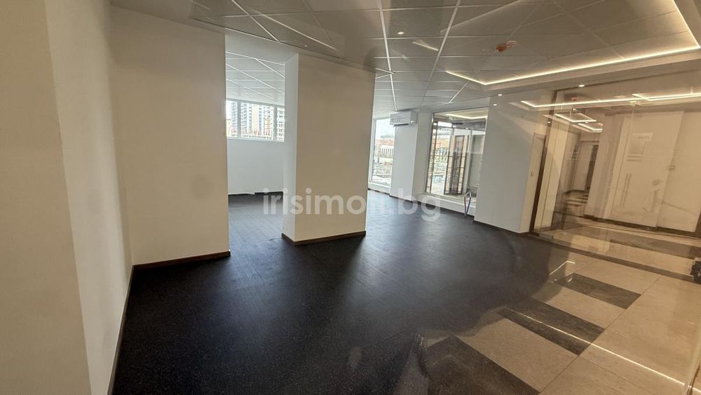 Продава се Четиристаен апартамент в София, Сердика - 191 кв.м за 1019 €/кв.м - Снимка #2