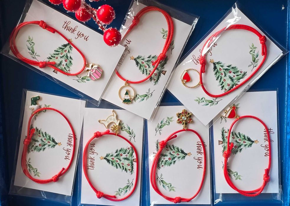 Коледни подаръци