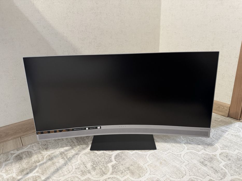 Продам Ультраширокий монитор 34" HP Envy — Премиальный дизайн и звук
