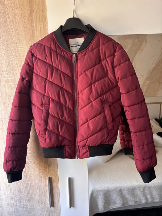 Дамско късо зимно яке