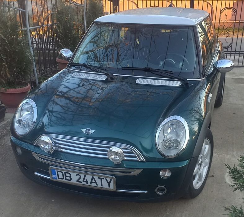 Mini Cooper 1.6 benzină