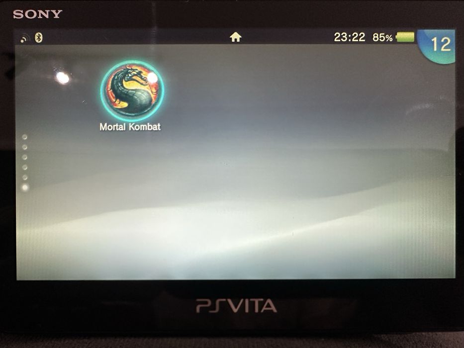 PS Vita 2000 прошитая