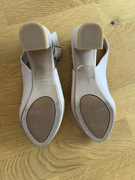 Дамски обувки Clarks