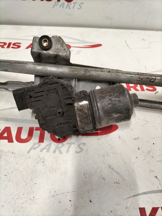 Моторче - механизъм предни чистачки VW Passat 5 / Фолксваген Пасат 5