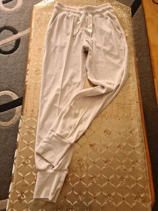 Pantaloni sport damă