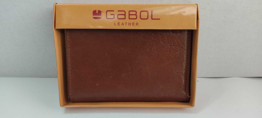 Мъжки портфейл Gaboll, от естествена кожа, нов