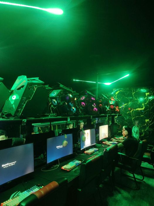 Game , uchun ,kampiyutirlar ,tayyor holatda 10 kampilekt