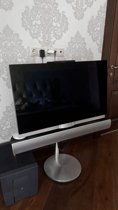 Телевизор Bang & Olufsen BeoVision7